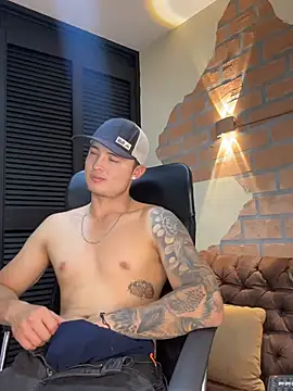 Alexander_ferre stripchat live cam model