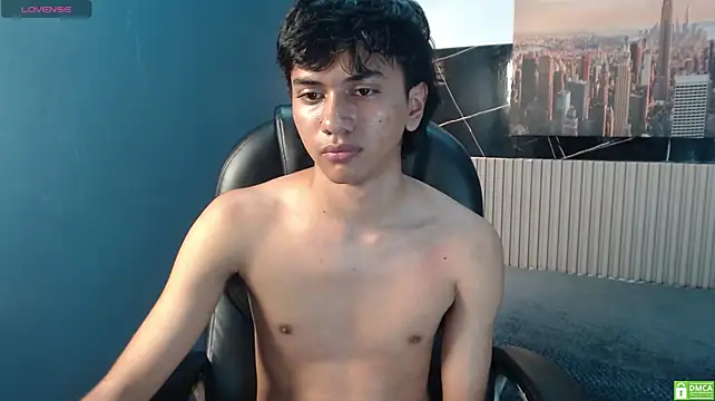 markbowie stripchat live cam model