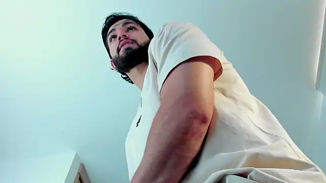ElianKeiser stripchat live cam model