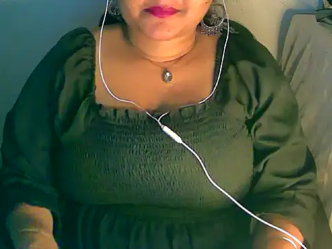 Saniya_K2 stripchat live cam model