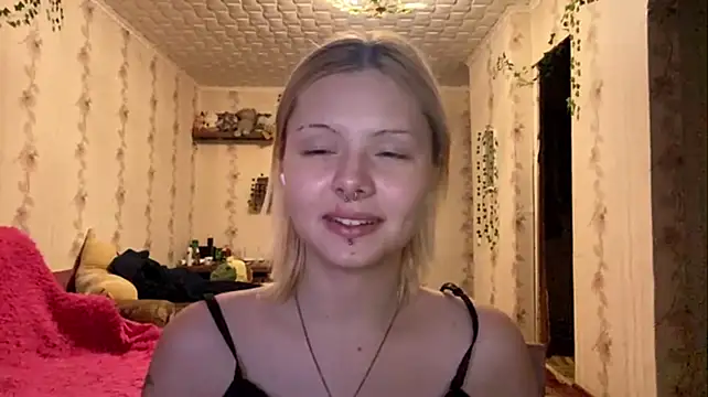 VerdieVillanveva stripchat live cam model