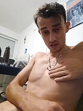 Chrisou73 stripchat live cam model