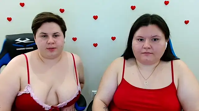 BeckyAndHellen stripchat live cam model