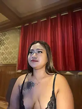vien_pussy69 stripchat live cam model