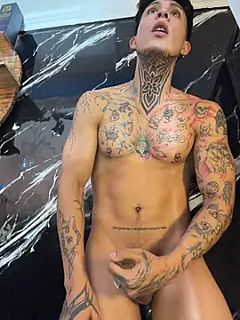 _Tomy08calderon stripchat live cam model