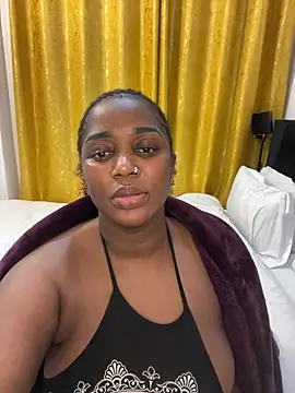 Honeylust26 stripchat live cam model