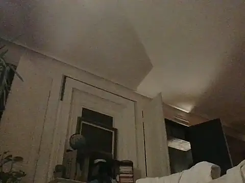 Titilouonlyf69 stripchat live cam model