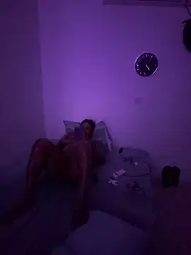 bigdick211292 stripchat live cam model