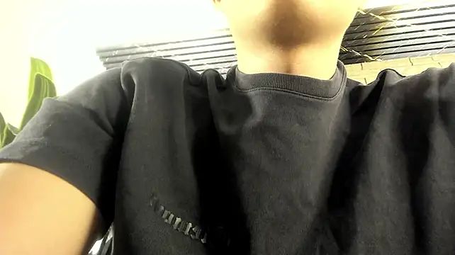 Lander_Cruz stripchat live cam model