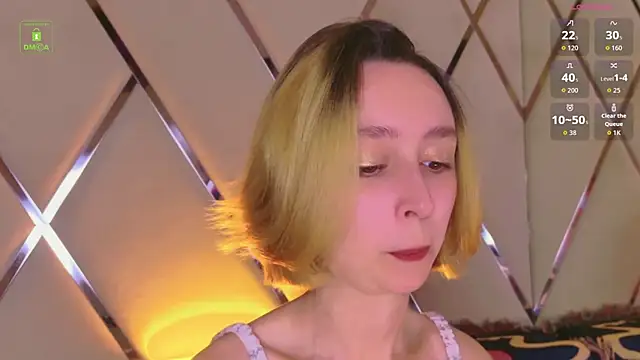 RachelVacsler stripchat live cam model