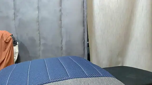 Shwatyybaddie stripchat live cam model
