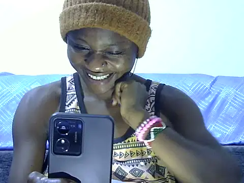 sweet_caci stripchat live cam model