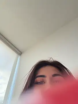 clarachanelricek stripchat live cam model