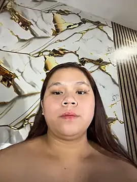 avery_7 stripchat live cam model