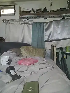 Biknight stripchat live cam model