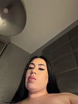 Andrestarr stripchat live cam model