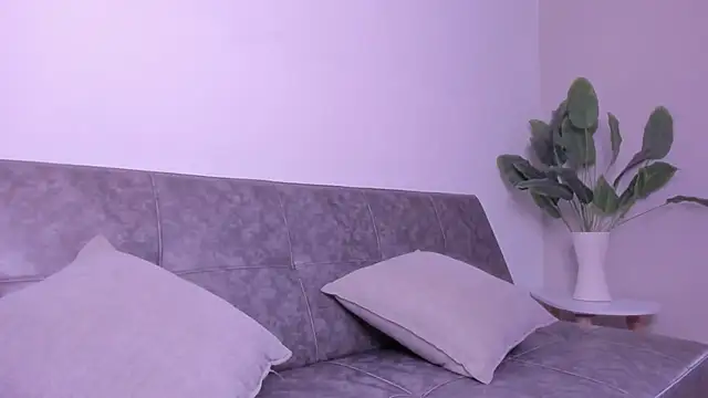 Alessrose stripchat live cam model