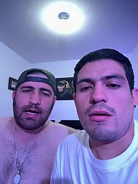 williamsmiiths16 stripchat live cam model