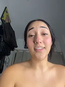 isabellaHill2 stripchat live cam model