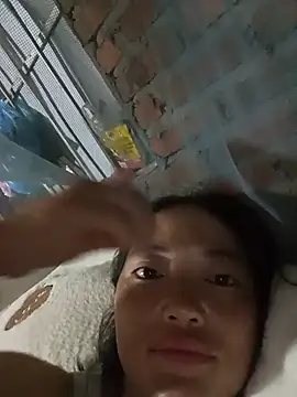 kotaka-shoow stripchat live cam model