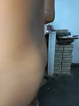Sweetfuck-2002 stripchat live cam model