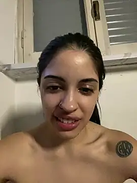 shupshup stripchat live cam model