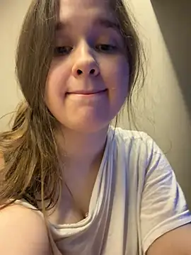 HornyGirlH stripchat live cam model
