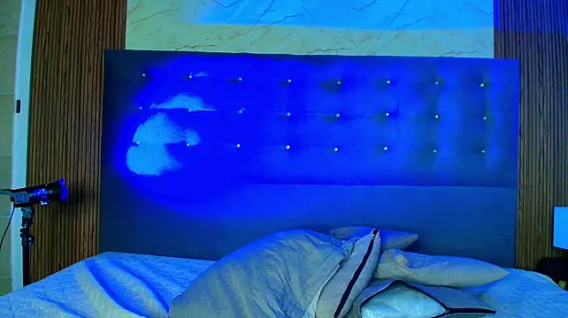 BellatriixSoul stripchat live cam model