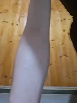 tcm-cute stripchat live cam model