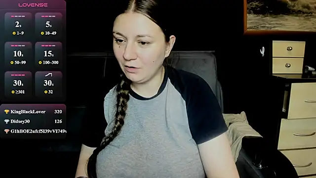 AlisaBacker stripchat live cam model