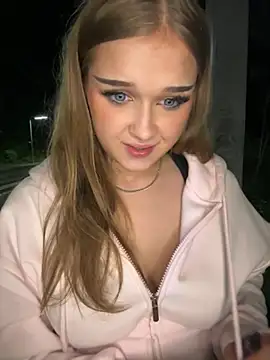Hannah-2007 stripchat live cam model