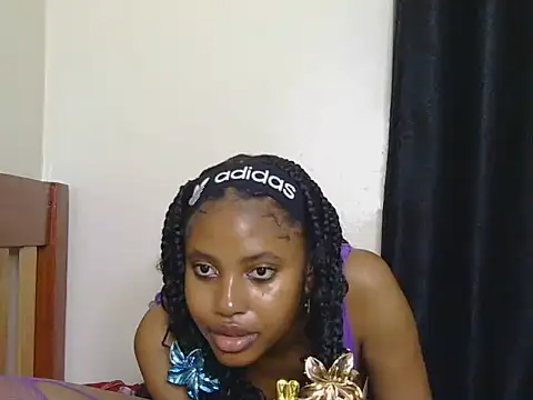 prettyyT stripchat live cam model