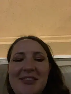 MaryJey stripchat live cam model