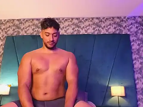 Axel_knox1 stripchat live cam model