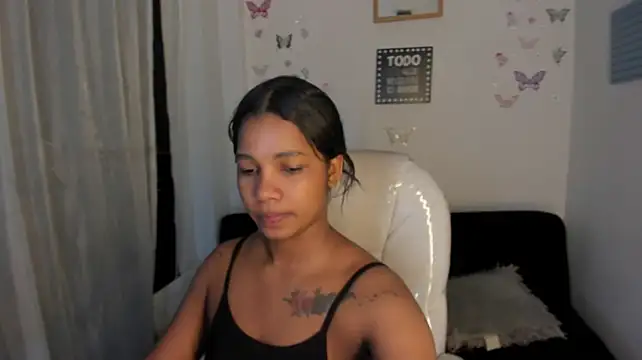 miiyaako_dss stripchat live cam model