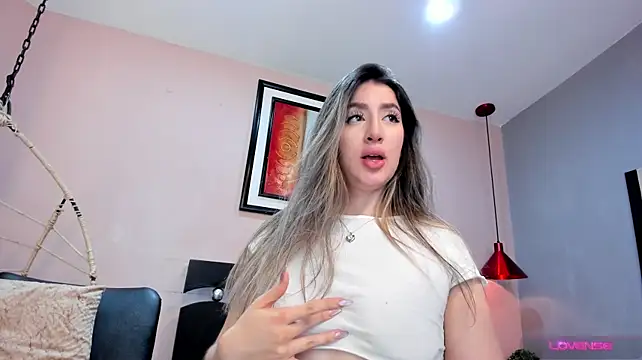 _sofia_cruz stripchat live cam model