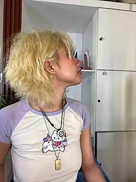 Eva_Feller69 stripchat live cam model