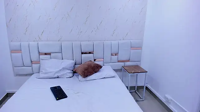 DakkotaFox stripchat live cam model