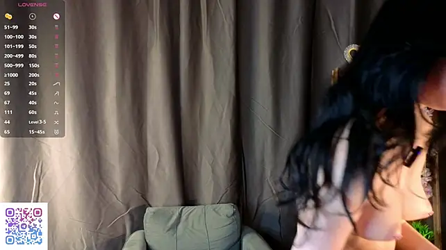 KristanTienken stripchat live cam model