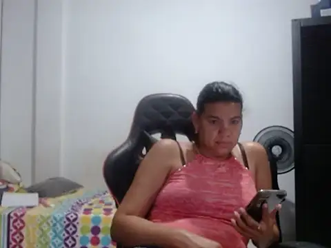 Adriana_0312 stripchat live cam model