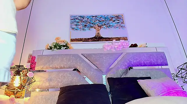 Real_virgin_Pussy stripchat live cam model
