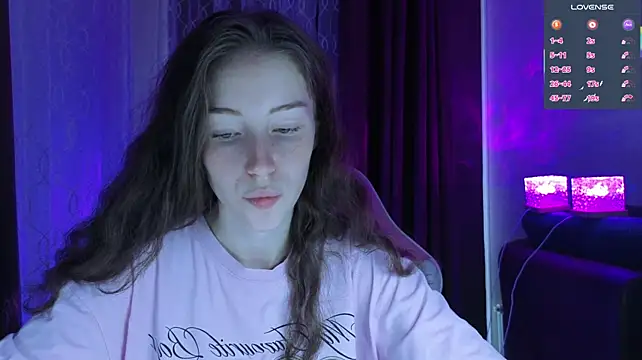 eskatmi stripchat live cam model