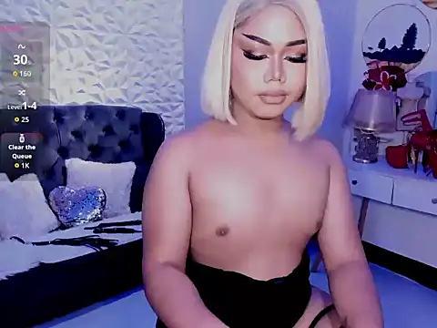 Playful_Viennaxx stripchat live cam model