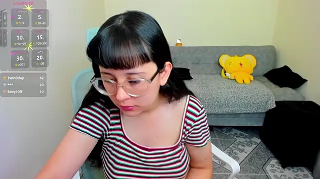 Sofisky2 stripchat live cam model