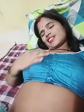 Cutkajal stripchat live cam model