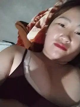 emini-xx stripchat live cam model