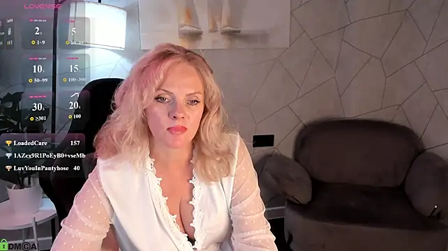 Victoria_Nelson stripchat live cam model