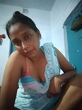 Sakshi2 stripchat live cam model