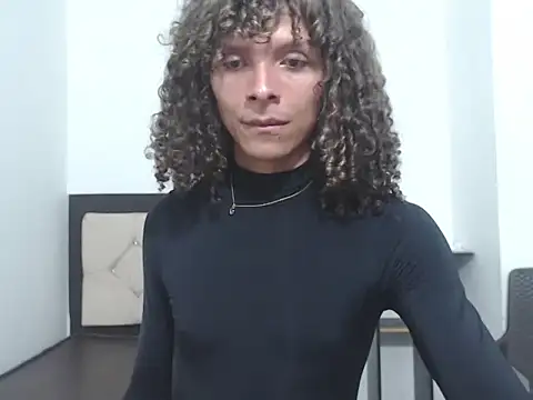 kalyth stripchat live cam model