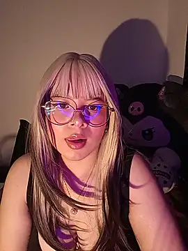 Melodii-22 stripchat live cam model